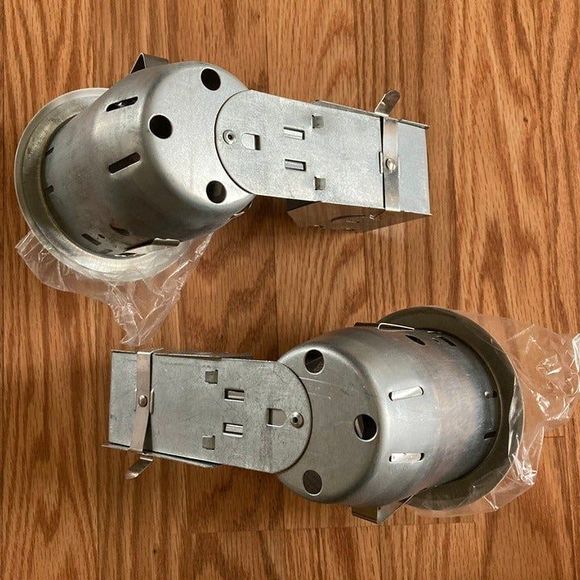 Recessed Dimmable LED Lights - Picture 3 of 7